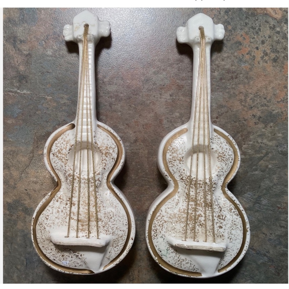 Vintage Violin Salt and Pepper Shakers, Atlas, Made in Japan
